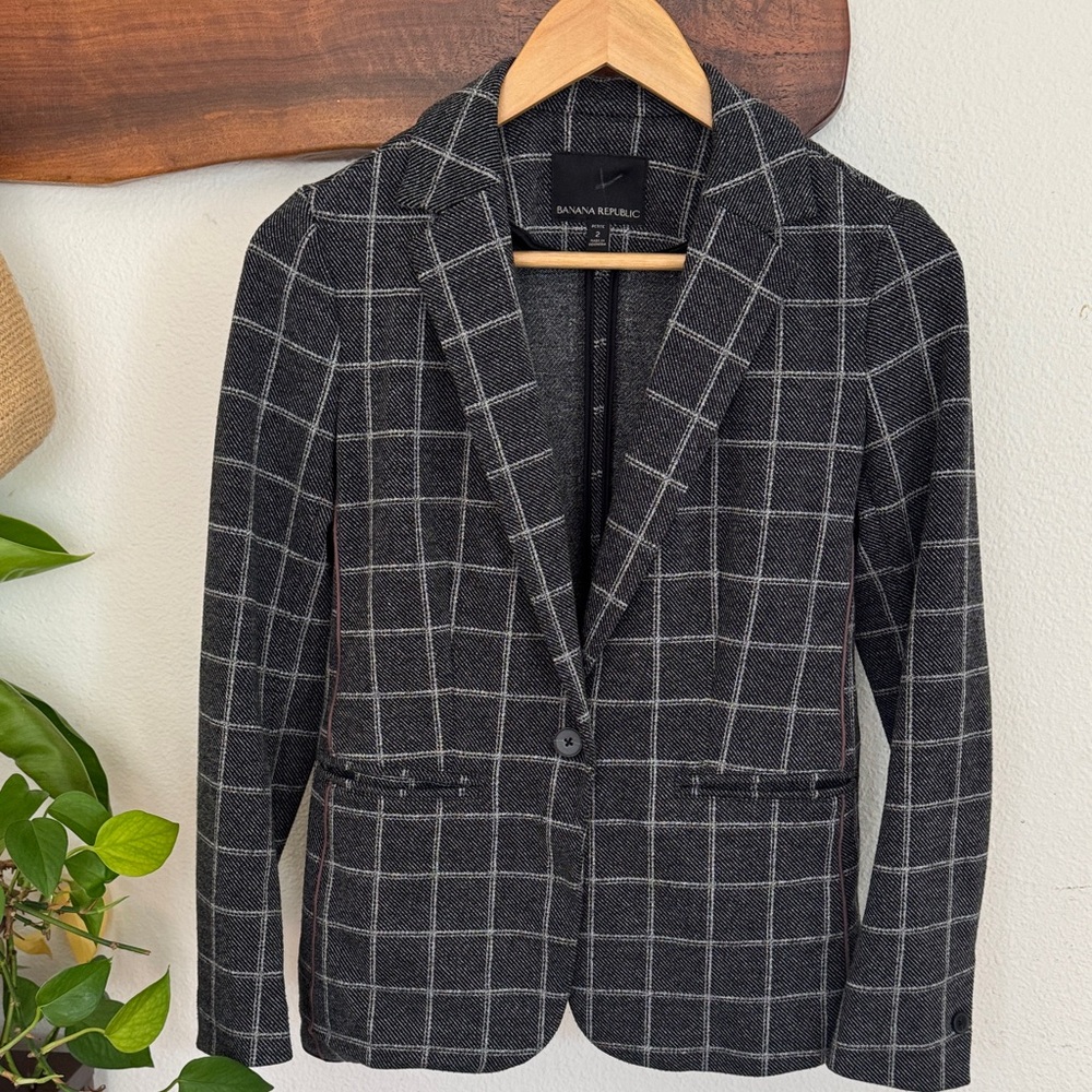 Banana Republic Charcoal Checkered Blazer Sz 2 Minimalist Quiet Luxury Classic